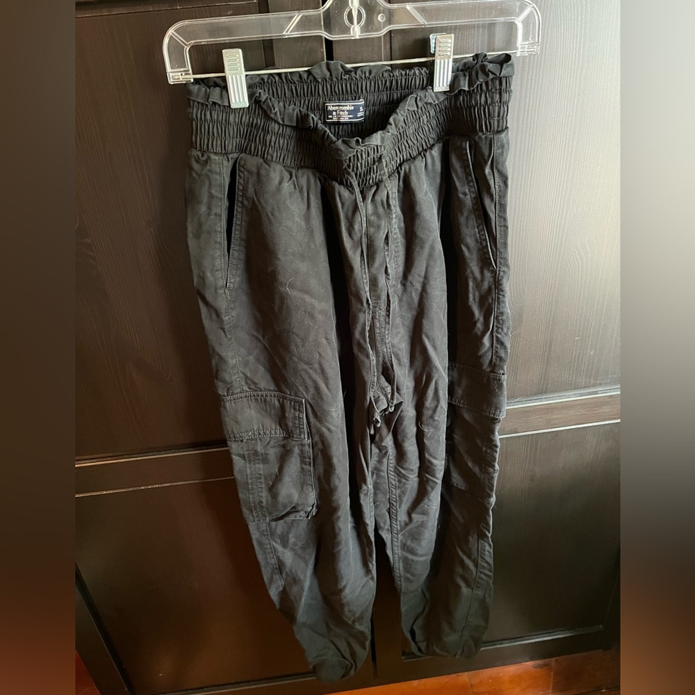Abercrombie black linen blend pant